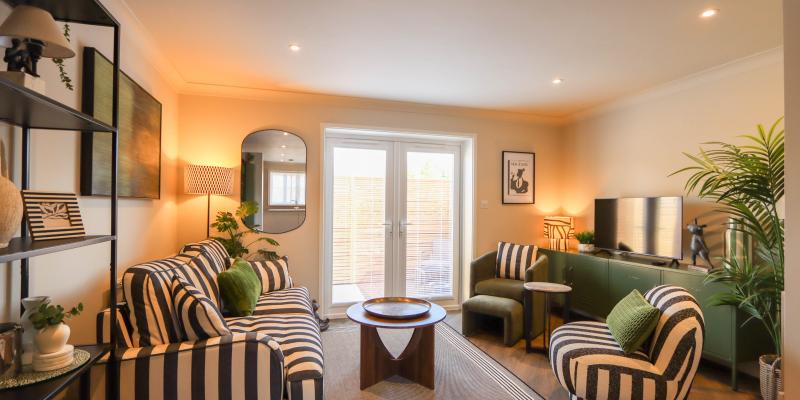 38 Albion Street living room