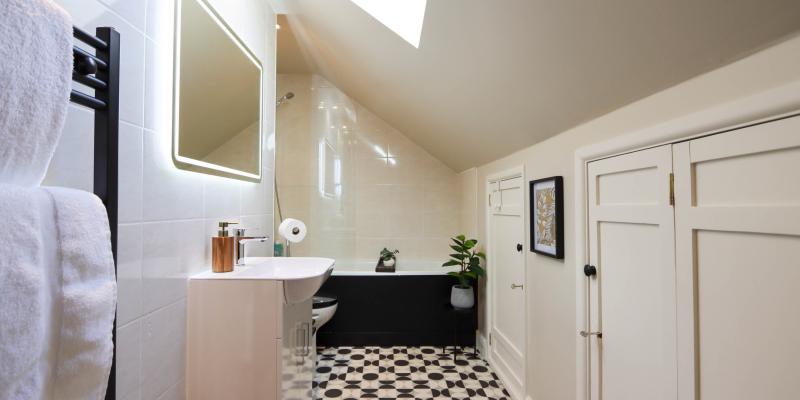 38 Albion Street bathroom