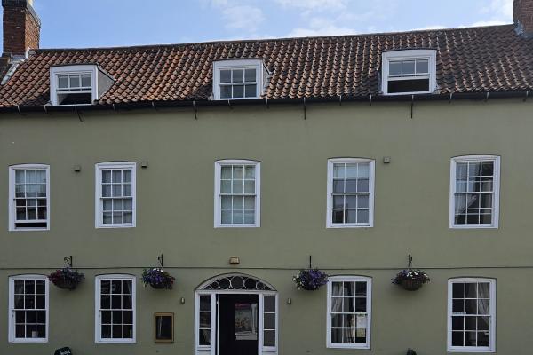 Beaumond Cross Inn and Hotel