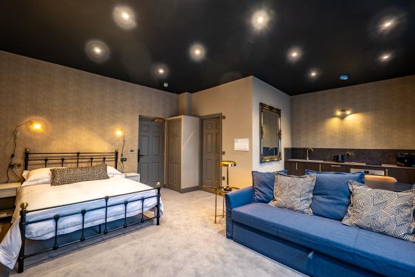 The Links Apartments studio